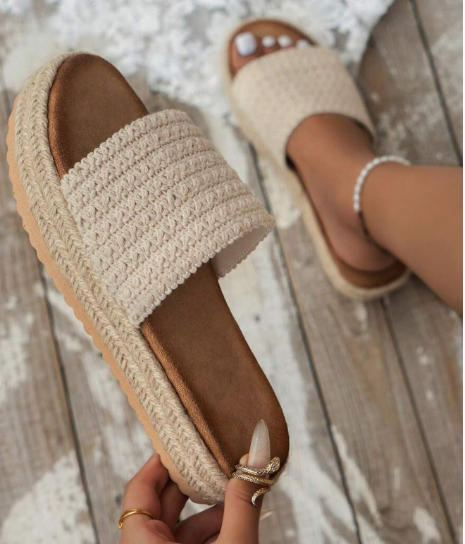 Sandalias plataforma Rafia