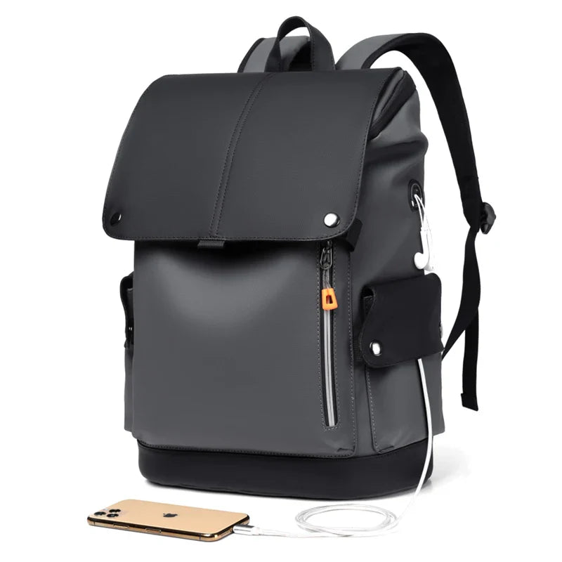 Mochila de Viaje de PU Impermeable – Elegancia y Versatilidad